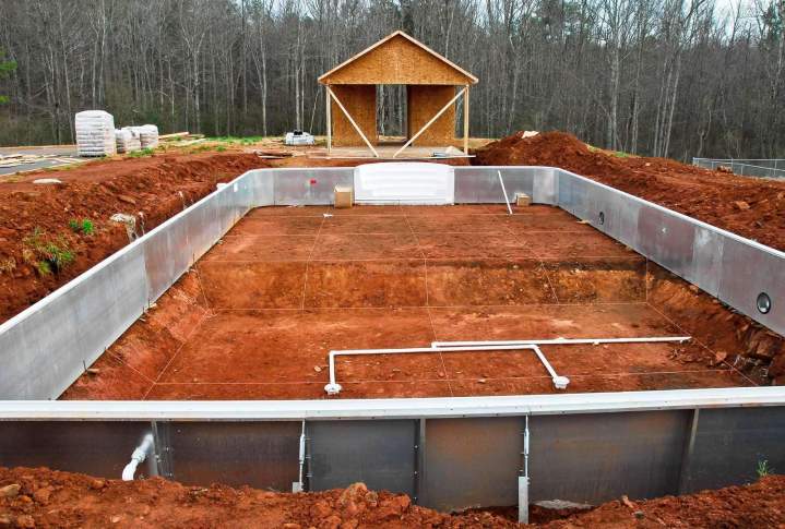 Construction base piscine Chambéry