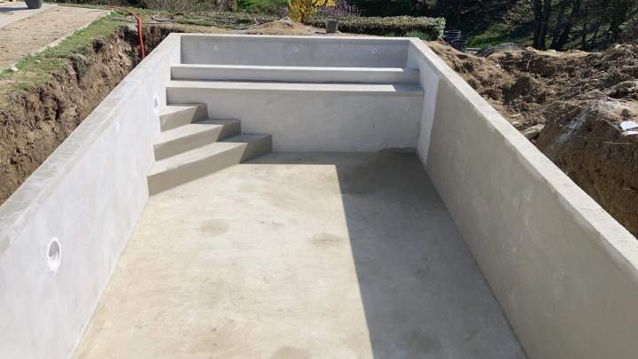 Construction base piscine Chambéry