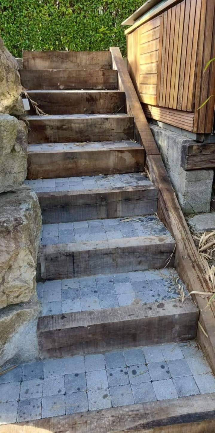 Reprise d'escalier Avant